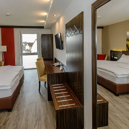 Dorfmeister Business Hotel Weikersdorf am Steinfelde