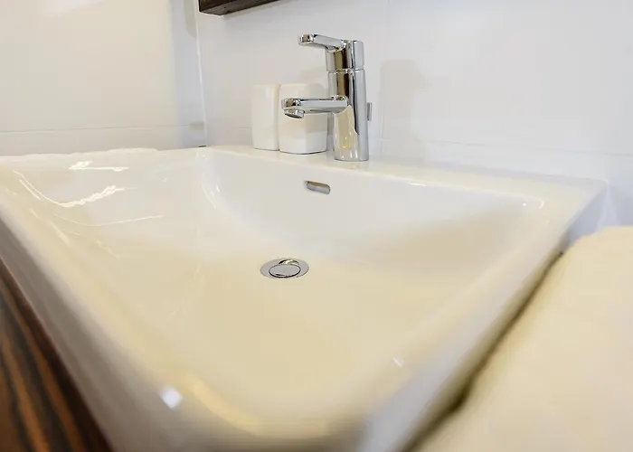 Dorfmeister Business Hotel Weikersdorf am Steinfelde